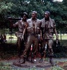 3 Soldiers Statue